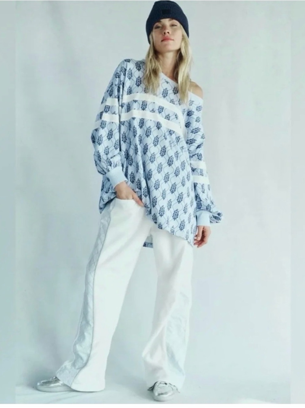 FP Movement Post up Logo layer pullover - Picture 3 of 8
